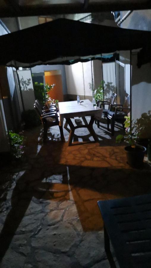 Apartman Miki Pula Luaran gambar