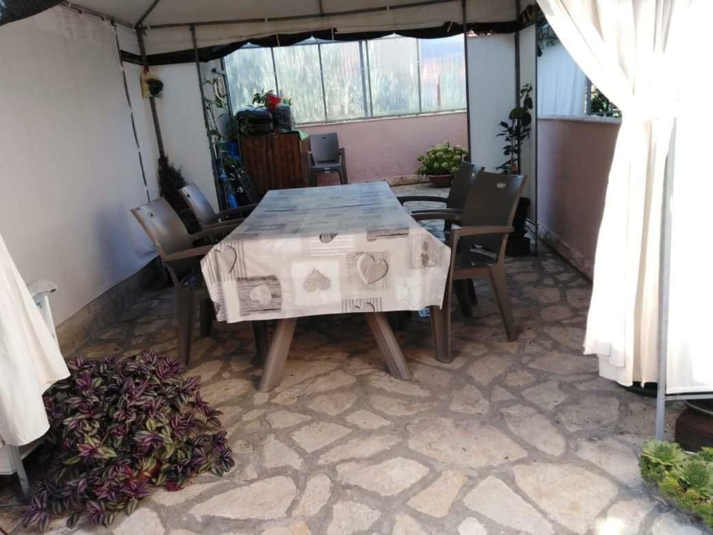Apartman Miki Pula Luaran gambar