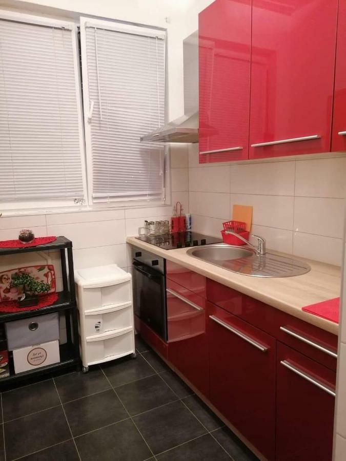 Apartman Miki Pula Luaran gambar